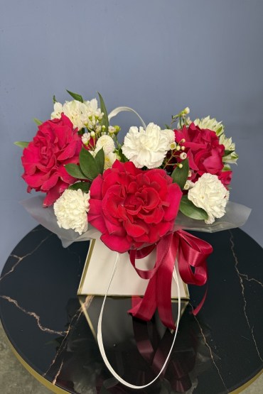 Поздравительная  купить в Химках