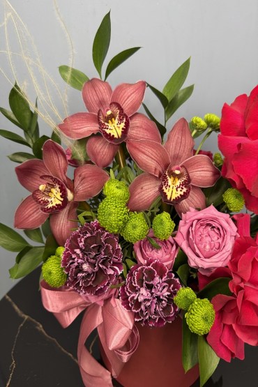 Цветочная композиция Эйфория купить в Химках